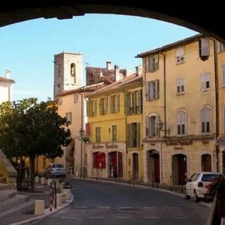 Bastide Provençale Les Mûriers D'engaspaty Apartamento *